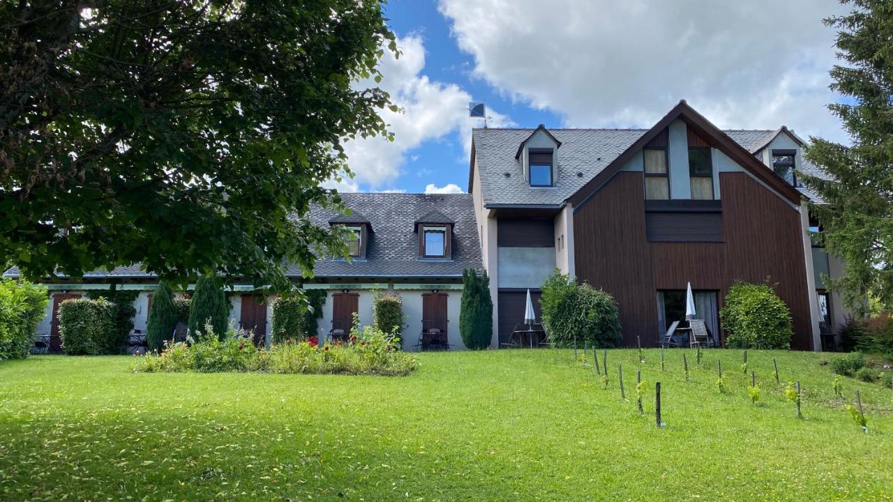 Logis Auberge Du Barrez Mur-de-Barrez エクステリア 写真